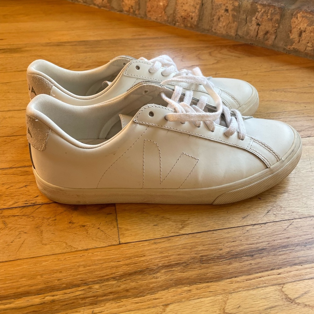 Veja Esplar Leather Logo Sneakers